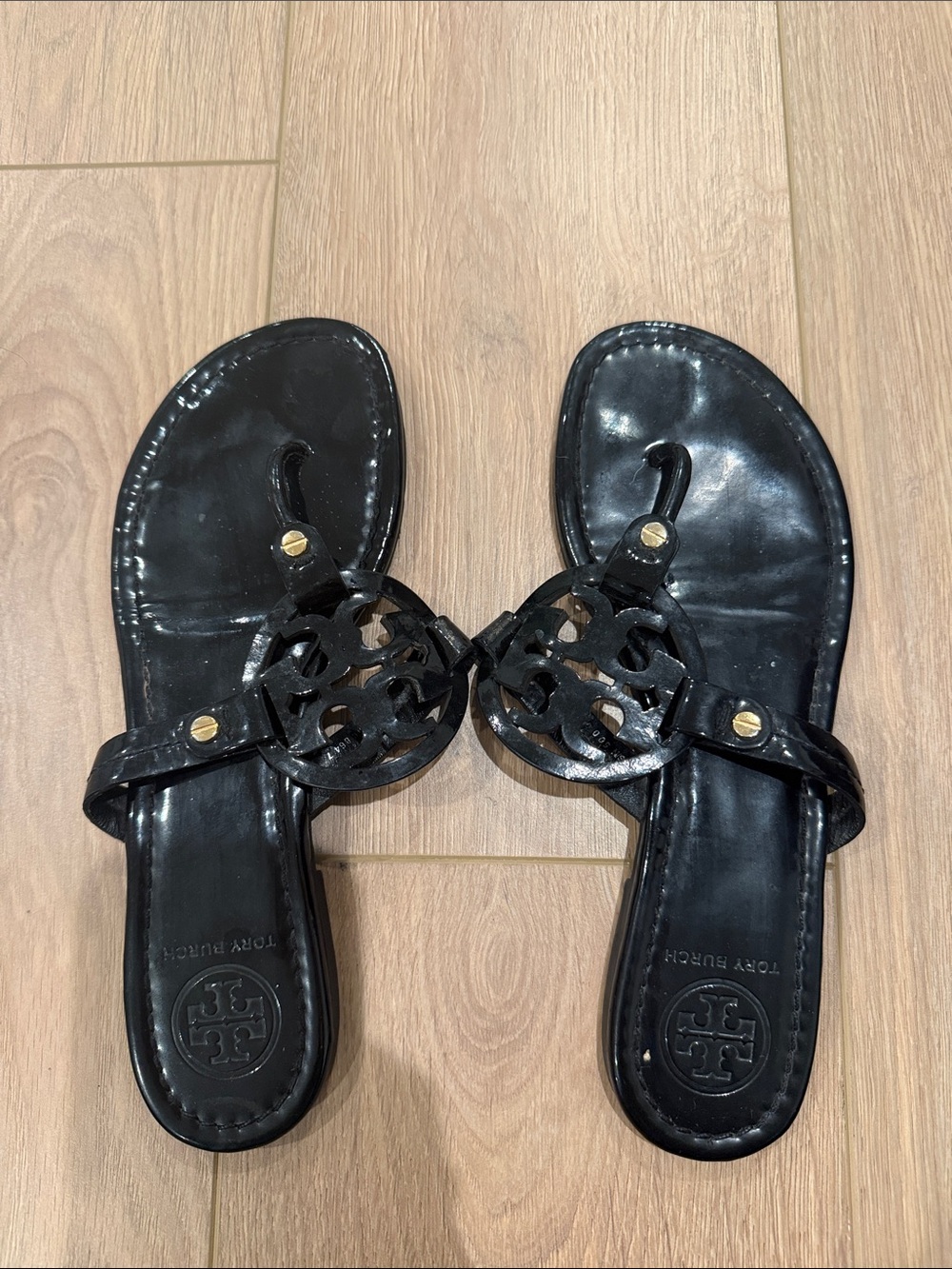 Tory Burch Black Patent Miller Logo Thong Sandals